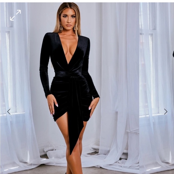 Baby boo black velvet dress - Picture 2 of 2